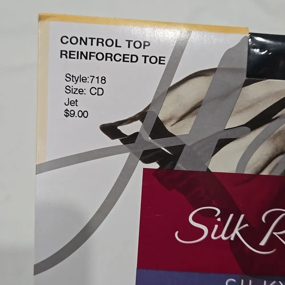 Panty Hose Silk Reflections Control Top Reinforced Toe CD Jet Black New